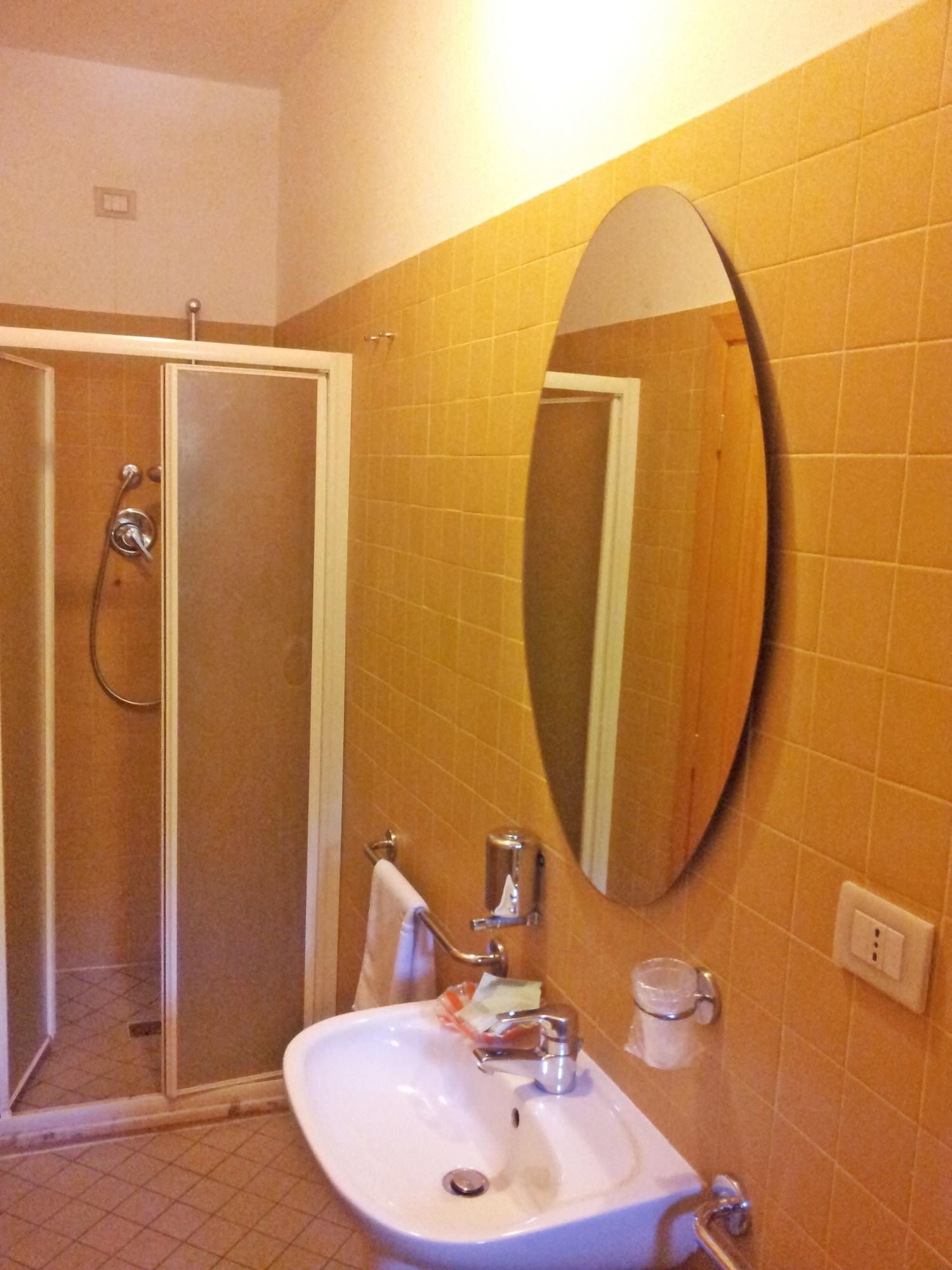 Hotel Tre Ceri Gubbio Kültér fotó