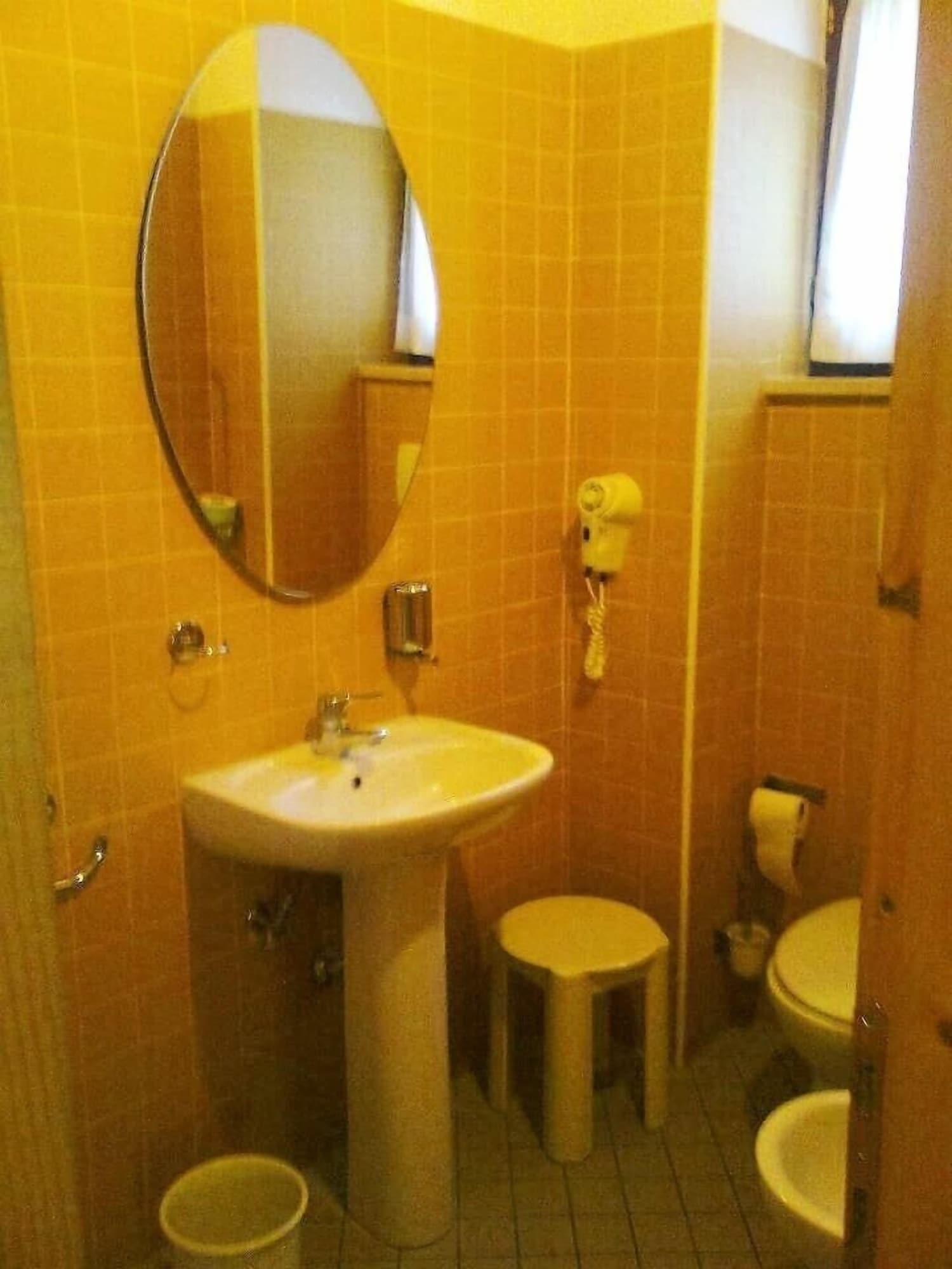 Hotel Tre Ceri Gubbio Kültér fotó
